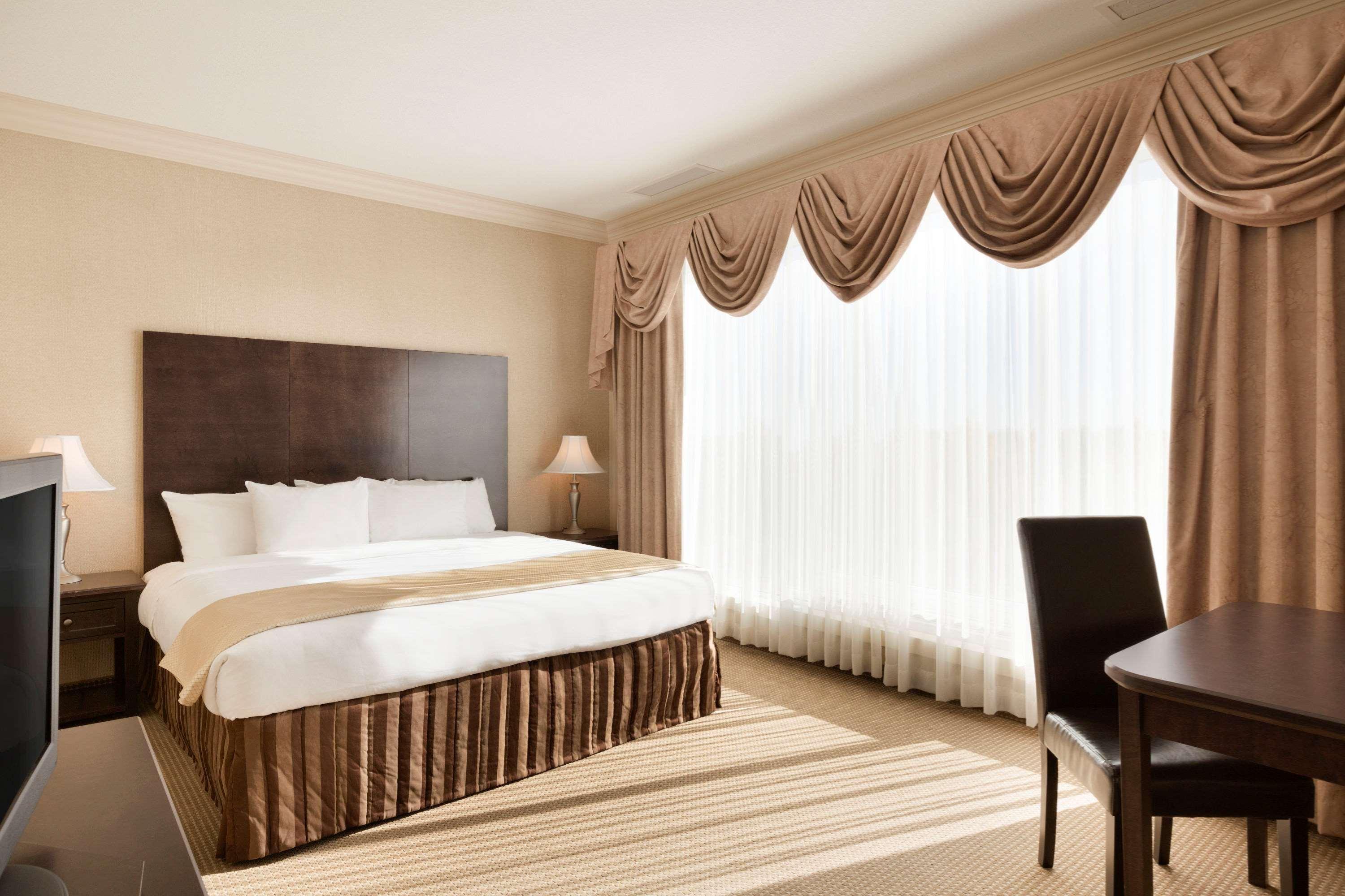 Border Inn & Suites Lloydminster Kültér fotó