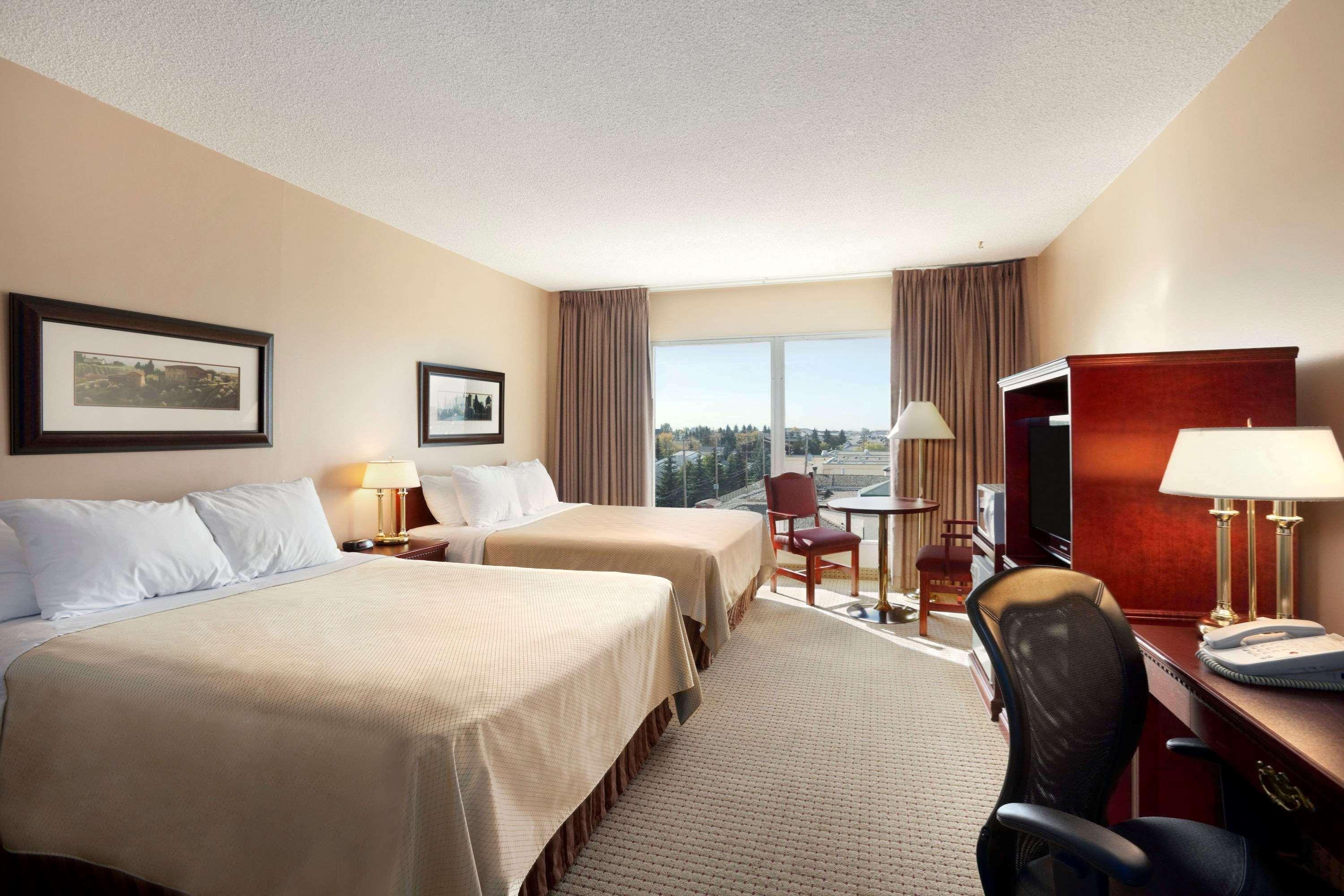 Border Inn & Suites Lloydminster Kültér fotó