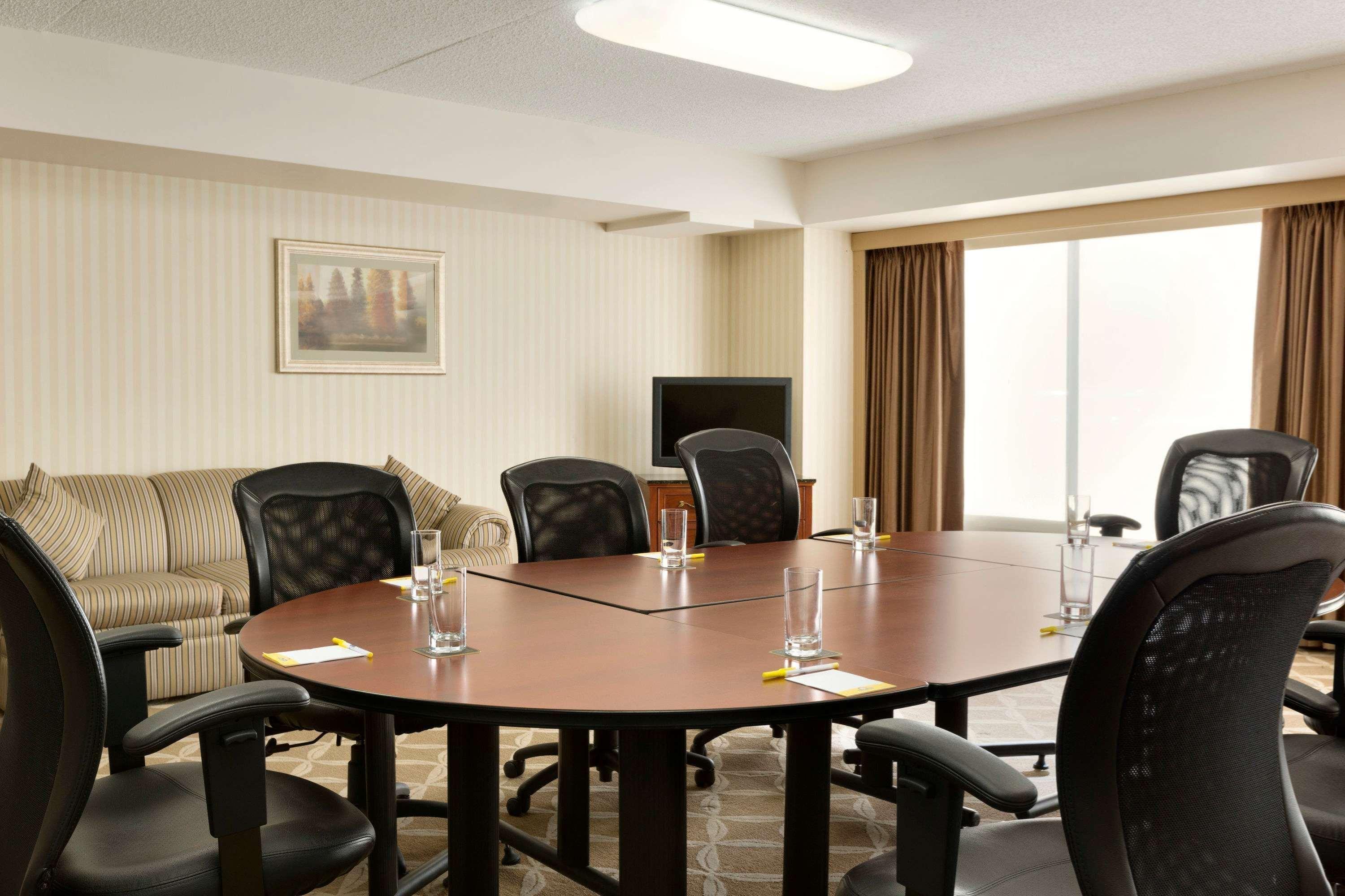 Border Inn & Suites Lloydminster Kültér fotó