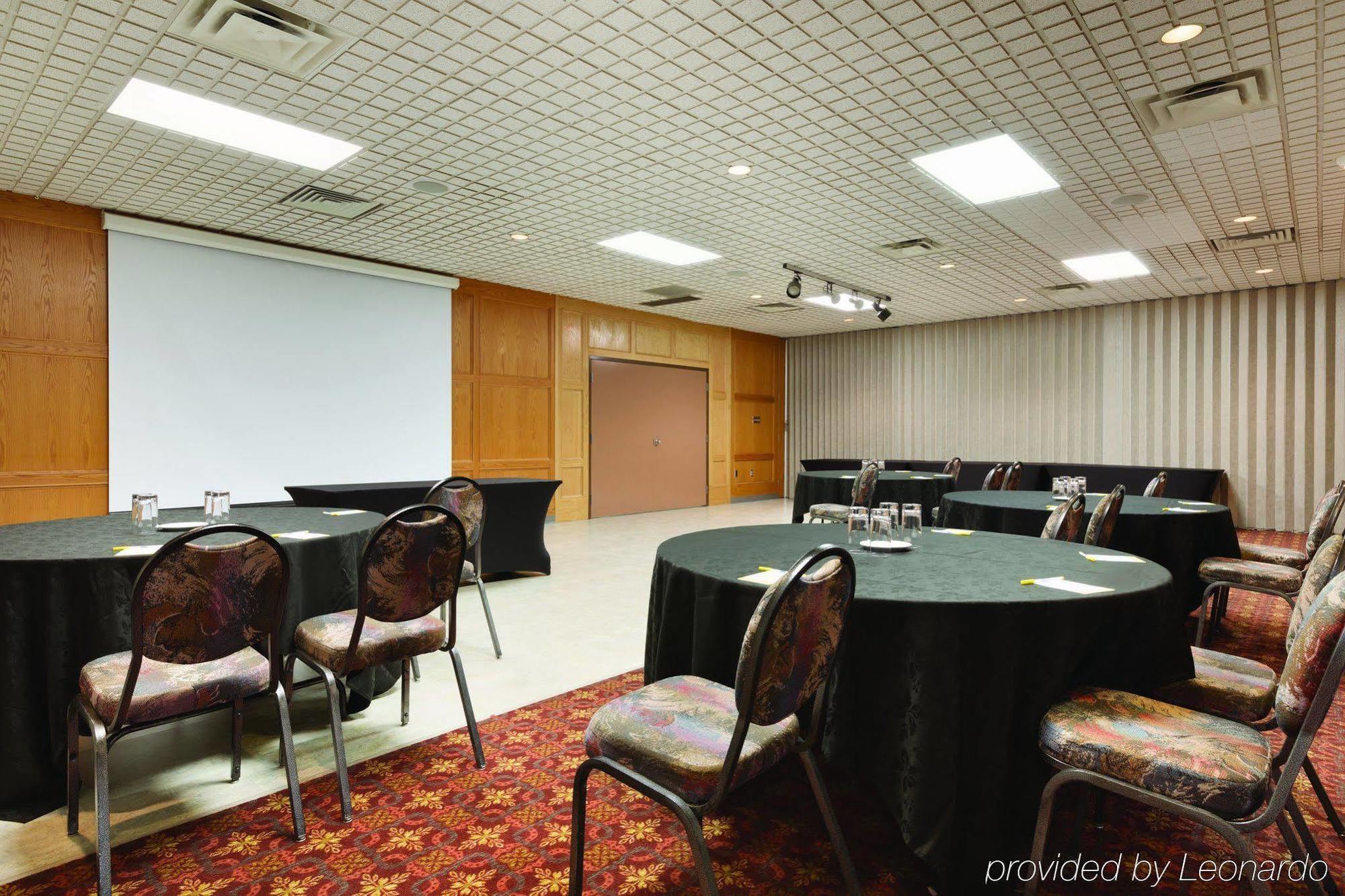 Border Inn & Suites Lloydminster Kültér fotó